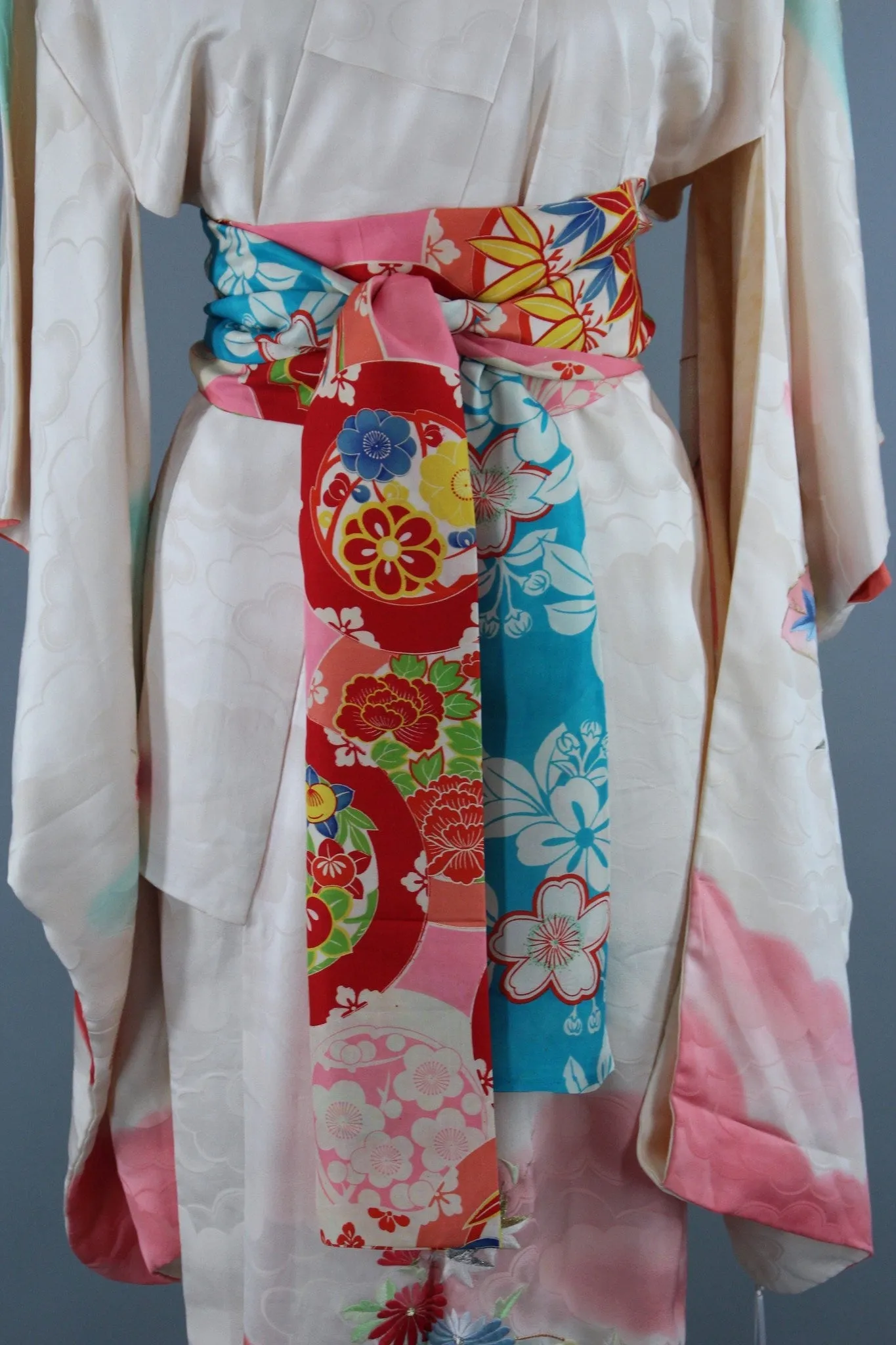 1960s Vintage Silk Kimono Robe Furisode in White Ombre Pink Clouds with Floral Embroidery