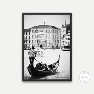 Black And White Venice Poster PRINTABLE WALL ART, Venice Wall Art, Retro Travel Poster, Italy Travel Poster, Coastal Wall Decor, Venice Canal