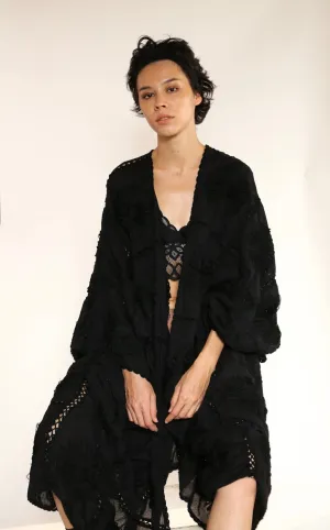 BLACK KIMONO EMBROIDERED FLORA CROCHET