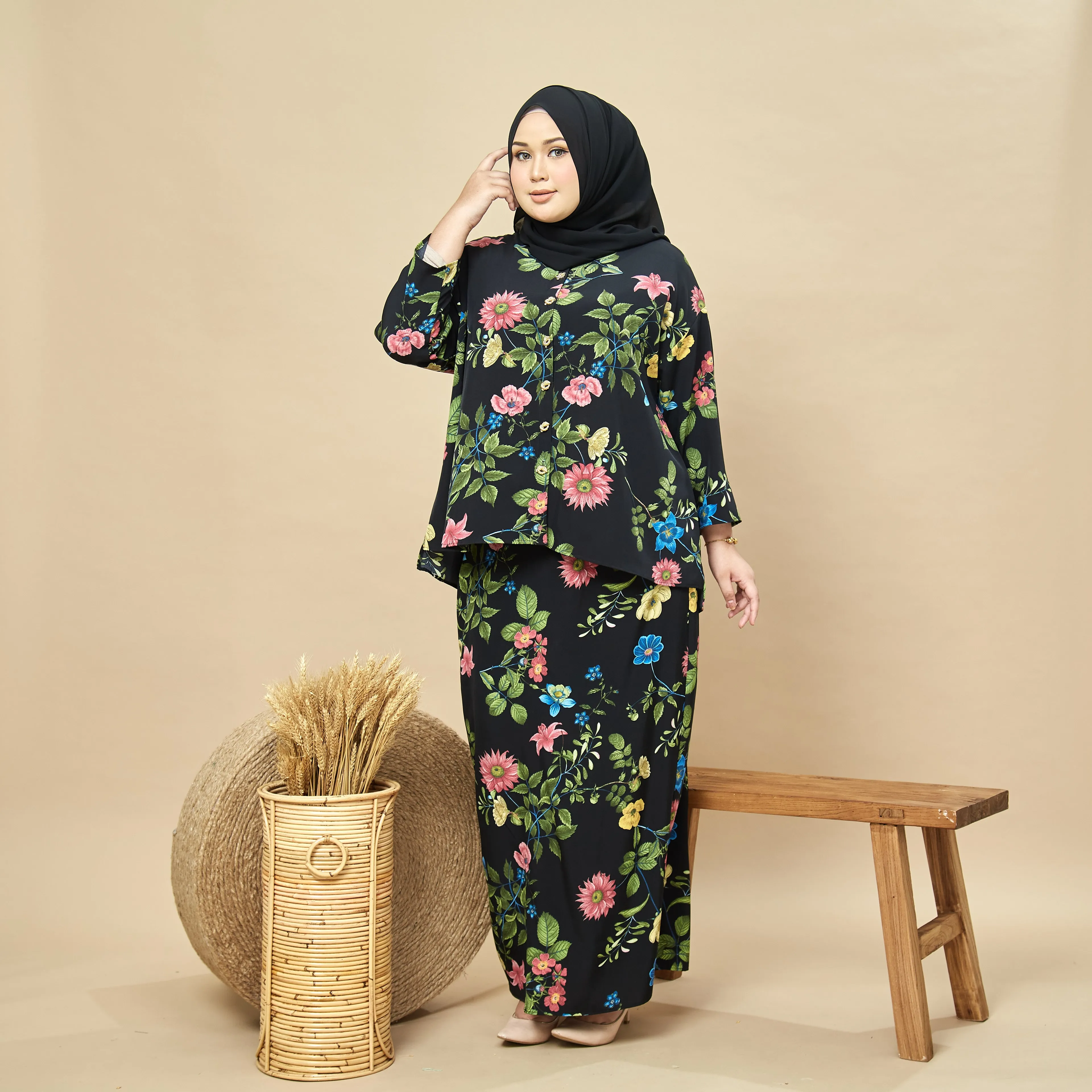 Danni Satin Kurung Set - Black