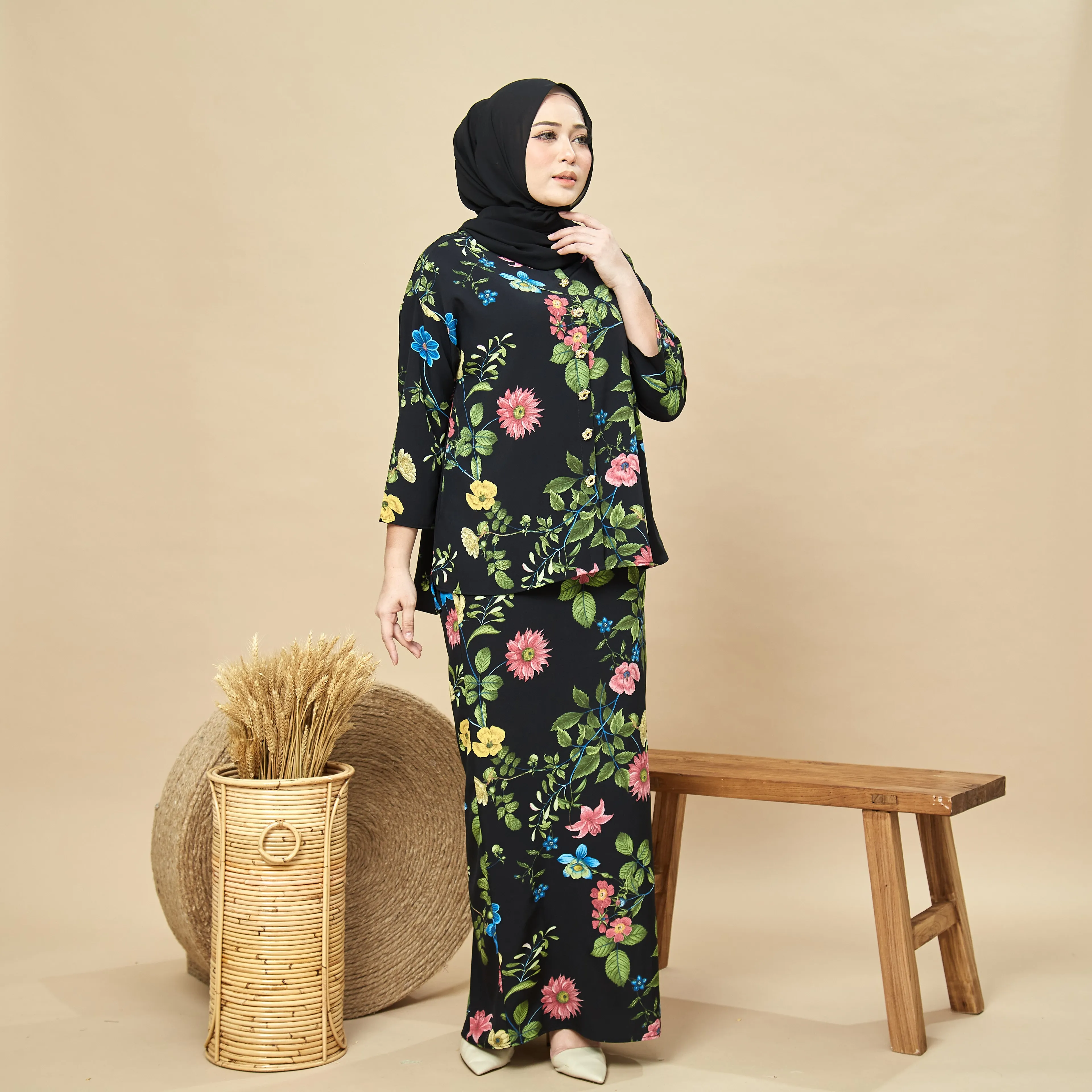 Danni Satin Kurung Set - Black