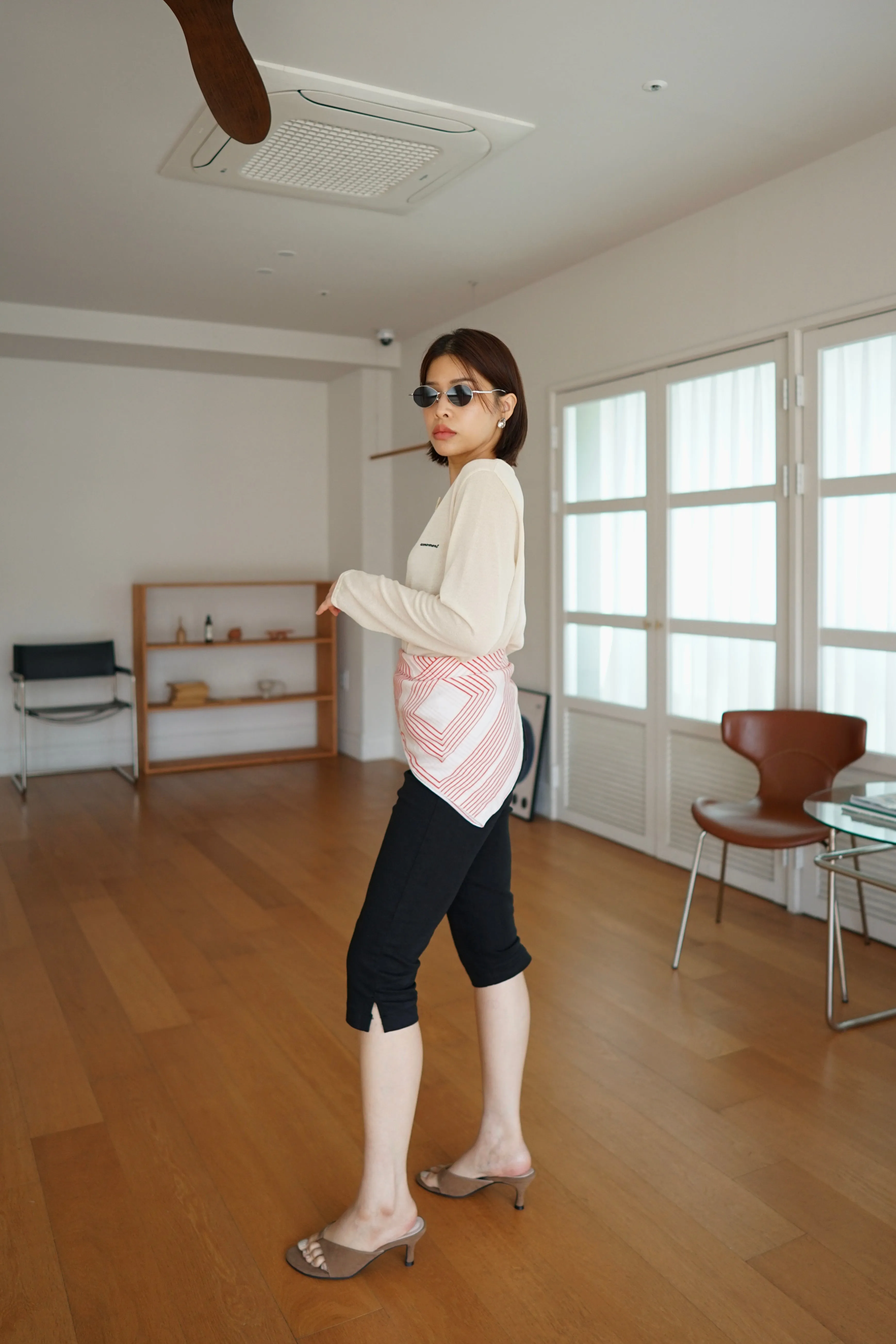 lightweight round neck cardigan