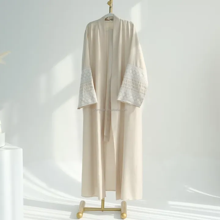 PROMISTAR Oversized Embroidered-عباية بروميستار كبيرة