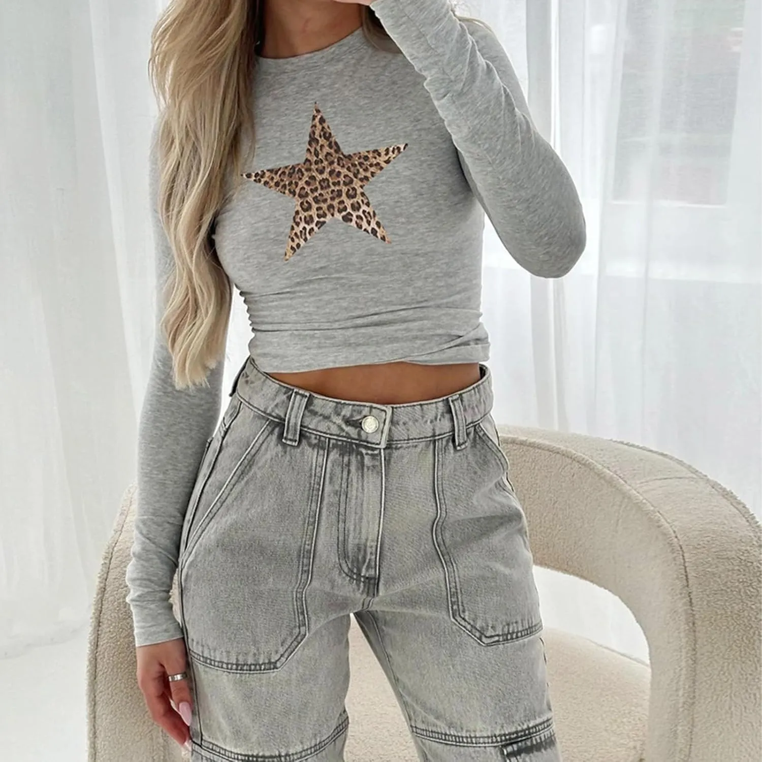 Women Y2k Graphic Baby Tee Long Sleeve Printed Crop Top Teen Girls Slim Fit Aesthetic Flower Shirt Streetwear